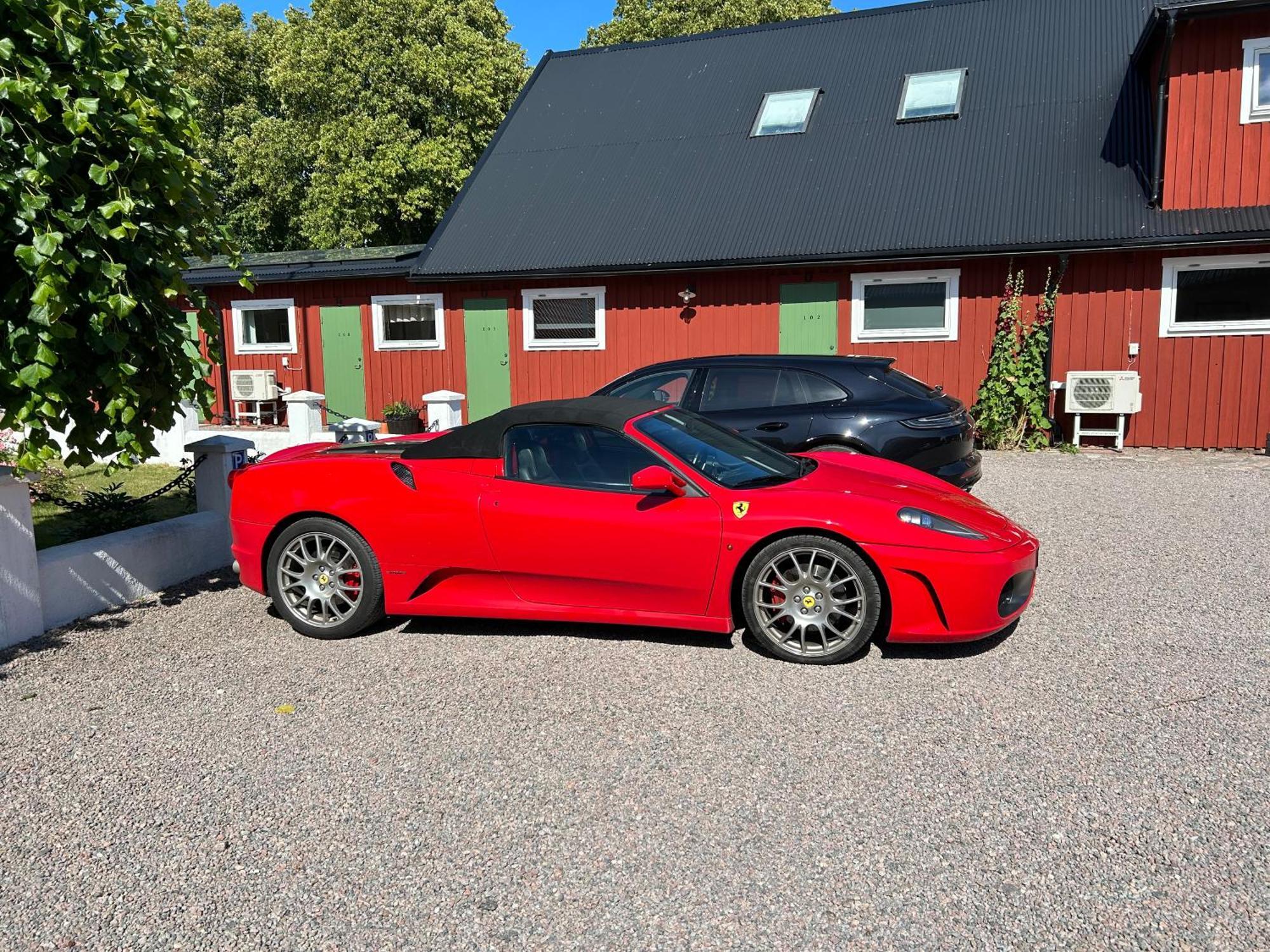 Halmstad Gardshotell Екстериор снимка